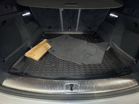 Used 2018 Audi Q5 Prestige w/ Prestige Package image 30