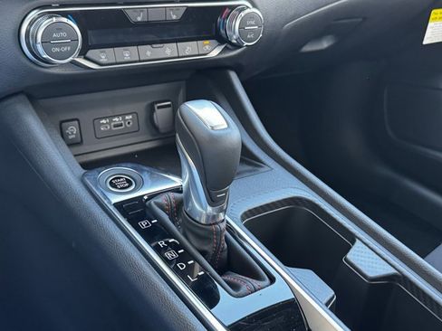 New 2025 Nissan Sentra SR image 23