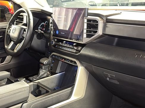 Used 2022 Toyota Tundra SR5 image 11