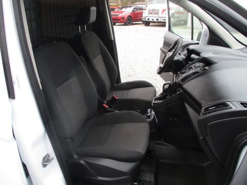 Used 2015 Ford Transit Connect XL image 17
