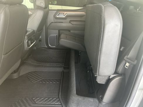 Used 2023 Chevrolet Silverado 1500 High Country w/ Technology Package image 37