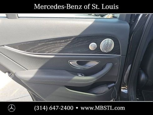 Used 2023 Mercedes-Benz E 350 4MATIC Sedan image 14