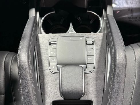 Used 2022 Mercedes-Benz GLE 350 4MATIC image 21