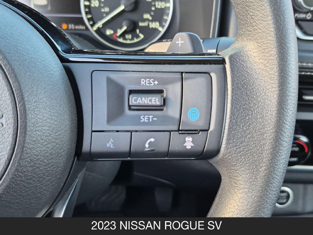 Certified 2023 Nissan Rogue SV FWD image 18