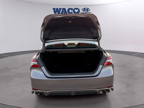 Used 2021 Toyota Camry XSE image 19