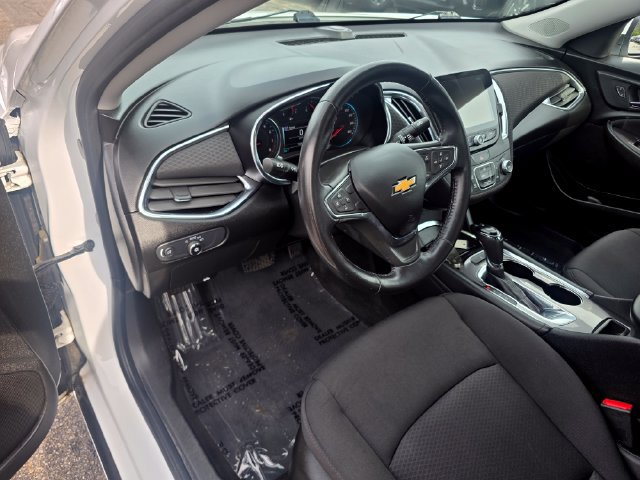 Used 2018 Chevrolet Malibu LT FWD image 21