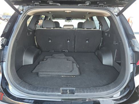 Used 2023 Hyundai Santa Fe SEL FWD image 18