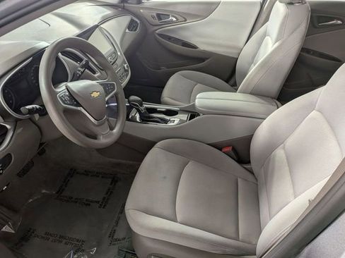 Used 2023 Chevrolet Malibu LT FWD image 12