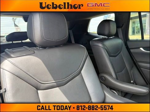 Used 2020 Cadillac XT6 Premium Luxury AWD/4WD image 5