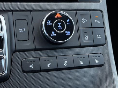 Used 2024 Hyundai Palisade Calligraphy image 36