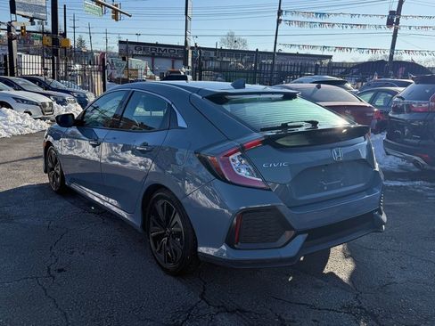 Used 2017 Honda Civic EX image 3