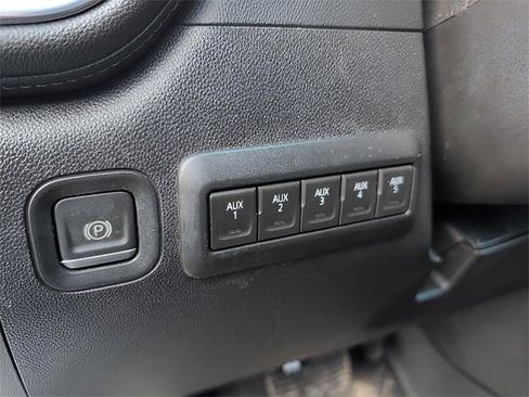 Used 2021 Chevrolet Silverado 3500 LTZ w/ LTZ Plus Package image 19