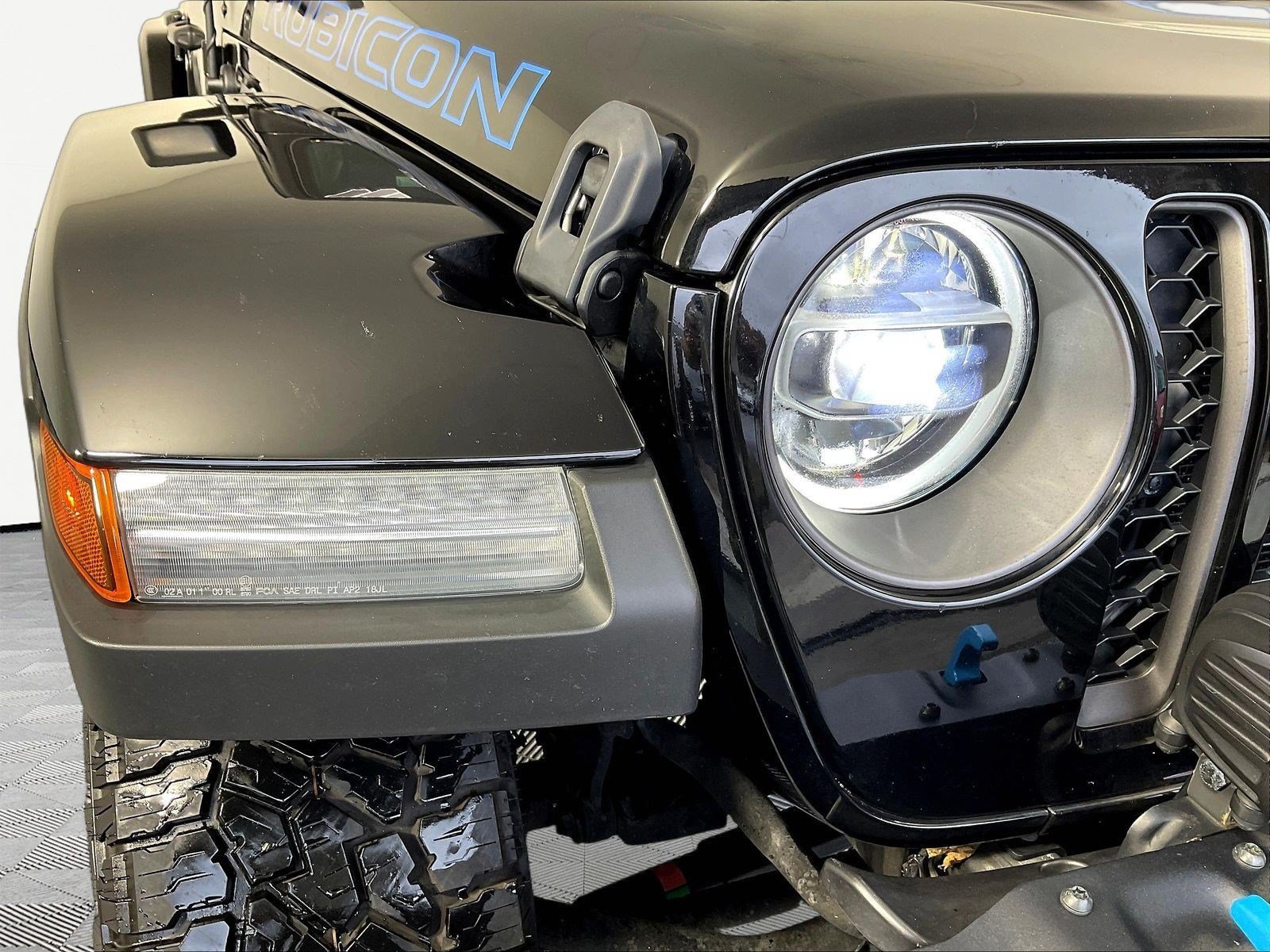 Used 2021 Jeep Wrangler Unlimited Rubicon 4xe w/ Steel Bumper Group AWD/4WD image 32