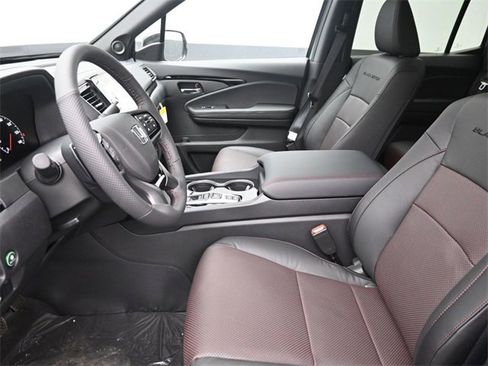 New 2026 Honda Ridgeline Black Edition image 17