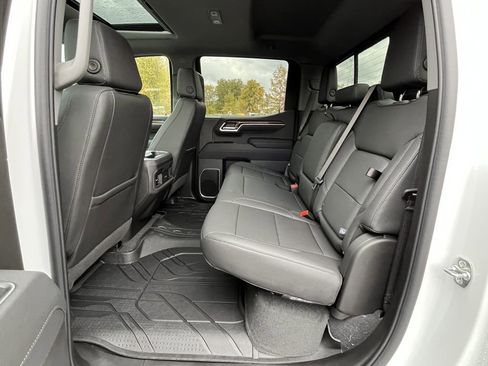 New 2026 Chevrolet Silverado 1500 RST w/ Convenience Package II AWD/4WD image 13