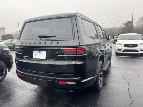 New 2025 Jeep Wagoneer Series II w/ Convenience Group I image 5