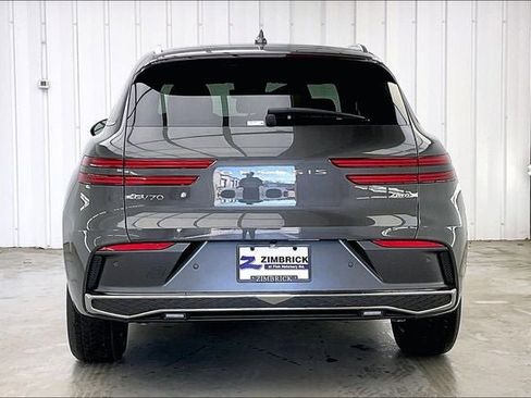 New 2026 Genesis GV70 2.5T Select AWD/4WD image 4