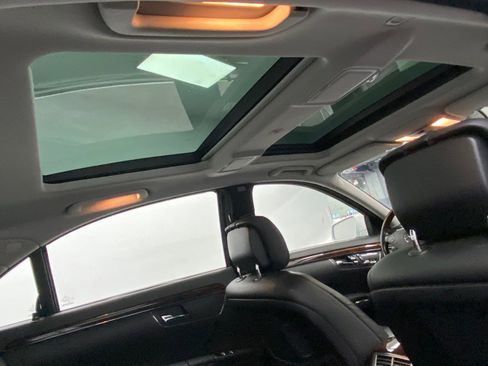 Used 2013 Mercedes-Benz S 550 4dr Sdn S550 4MATIC w/ Sport Pkg image 40