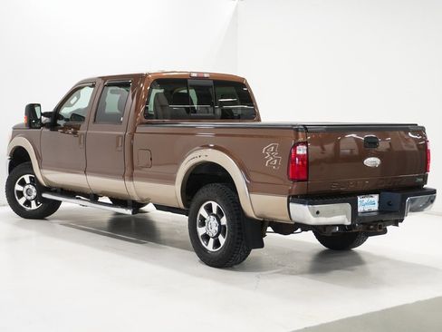 Used 2011 Ford F250 Lariat w/ Camper Pkg image 5
