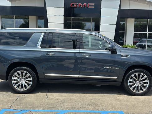 Certified 2021 GMC Yukon XL Denali w/ Denali Premium Package RWD image 8