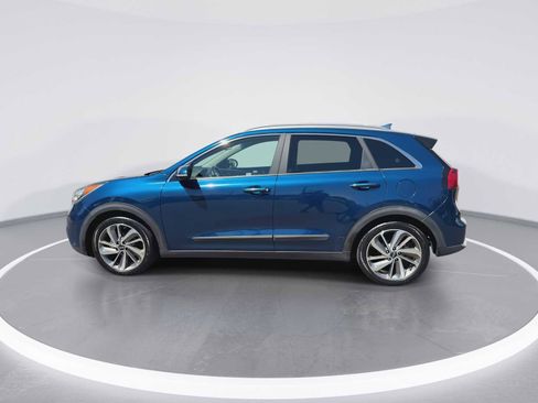 Used 2019 Kia Niro Touring FWD image 5