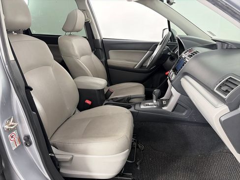 Used 2016 Subaru Forester 2.5i Limited AWD/4WD image 29