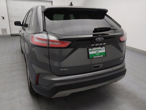 Used 2024 Ford Edge SEL image 6