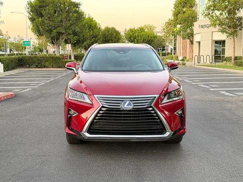 Used 2018 Lexus RX 450hL Premium w/ Premium Package AWD/4WD image 9