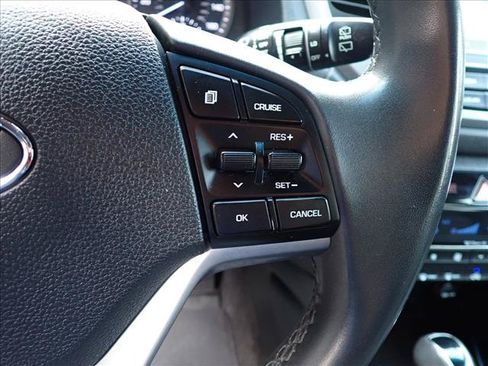 Used 2017 Hyundai Tucson SE Plus AWD/4WD image 15