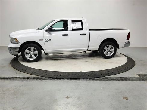 Used 2021 RAM 1500 Tradesman w/ Tradesman SXT Package image 4