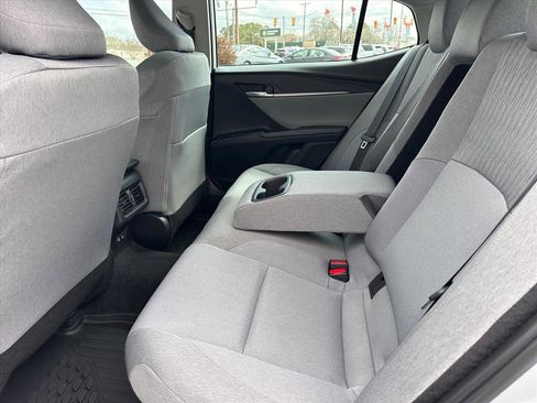 Used 2026 Toyota Camry LE image 13