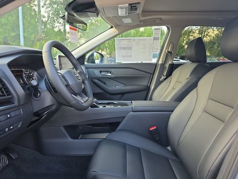 New 2026 Nissan Rogue Dark Armor FWD image 18