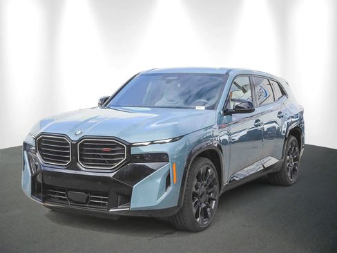 Used 2026 BMW XM Label Red image 3