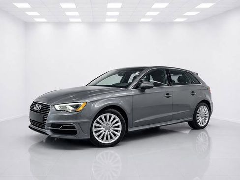 Used 2016 Audi A3 e-tron Premium Plus FWD image 2