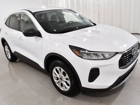 Used 2024 Ford Escape Active w/ Tech Pack #1 AWD/4WD image 5