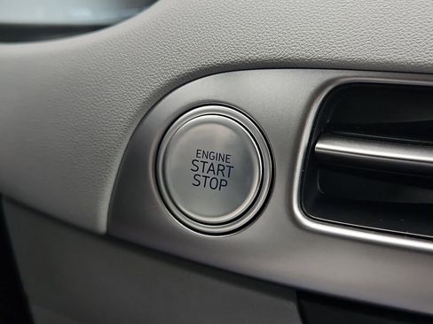 Used 2023 Hyundai Palisade SEL w/ Cargo Package image 18