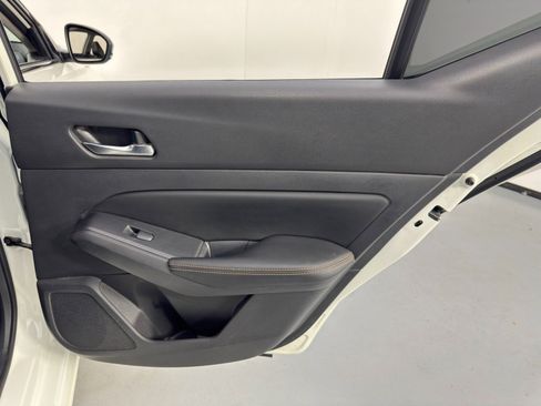 Used 2019 Nissan Altima 2.5 SR w/ SR Premium Package image 40