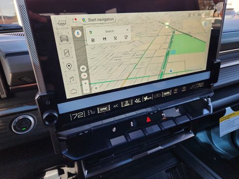 New 2025 GMC Hummer EV 3X image 12