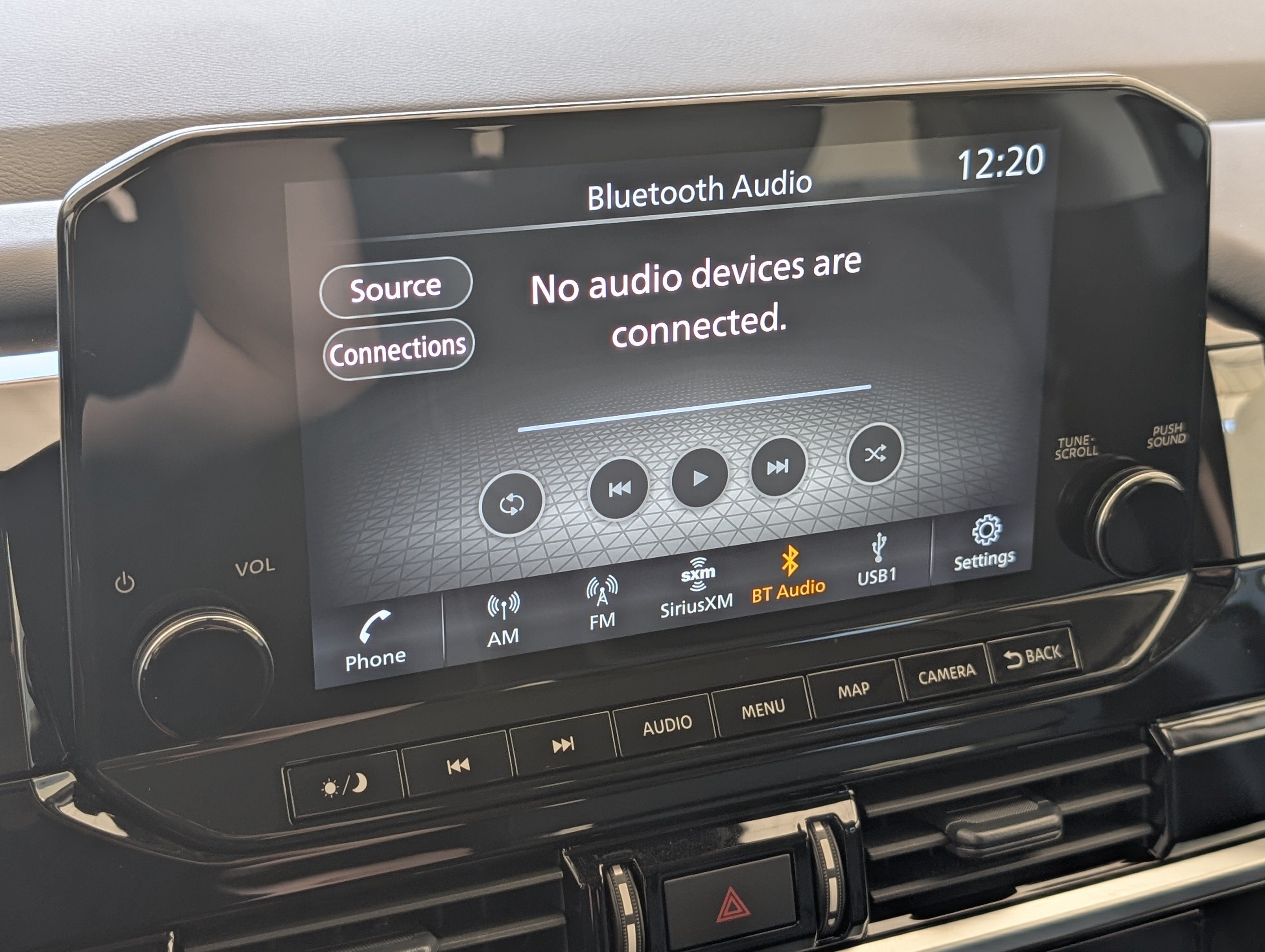 Used 2025 Nissan Pathfinder SL FWD image 29