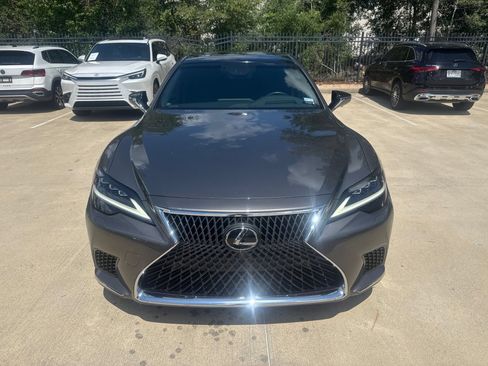 Used 2023 Lexus LS 500 w/ Interior Upgrade Package RWD image 2