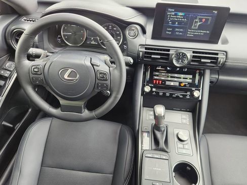 Used 2023 Lexus IS 300 w/ Comfort Package RWD image 28