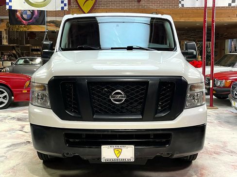 Used 2012 Nissan NV 3500 S RWD image 3