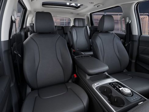 New 2026 Kia Carnival SX Prestige FWD image 15