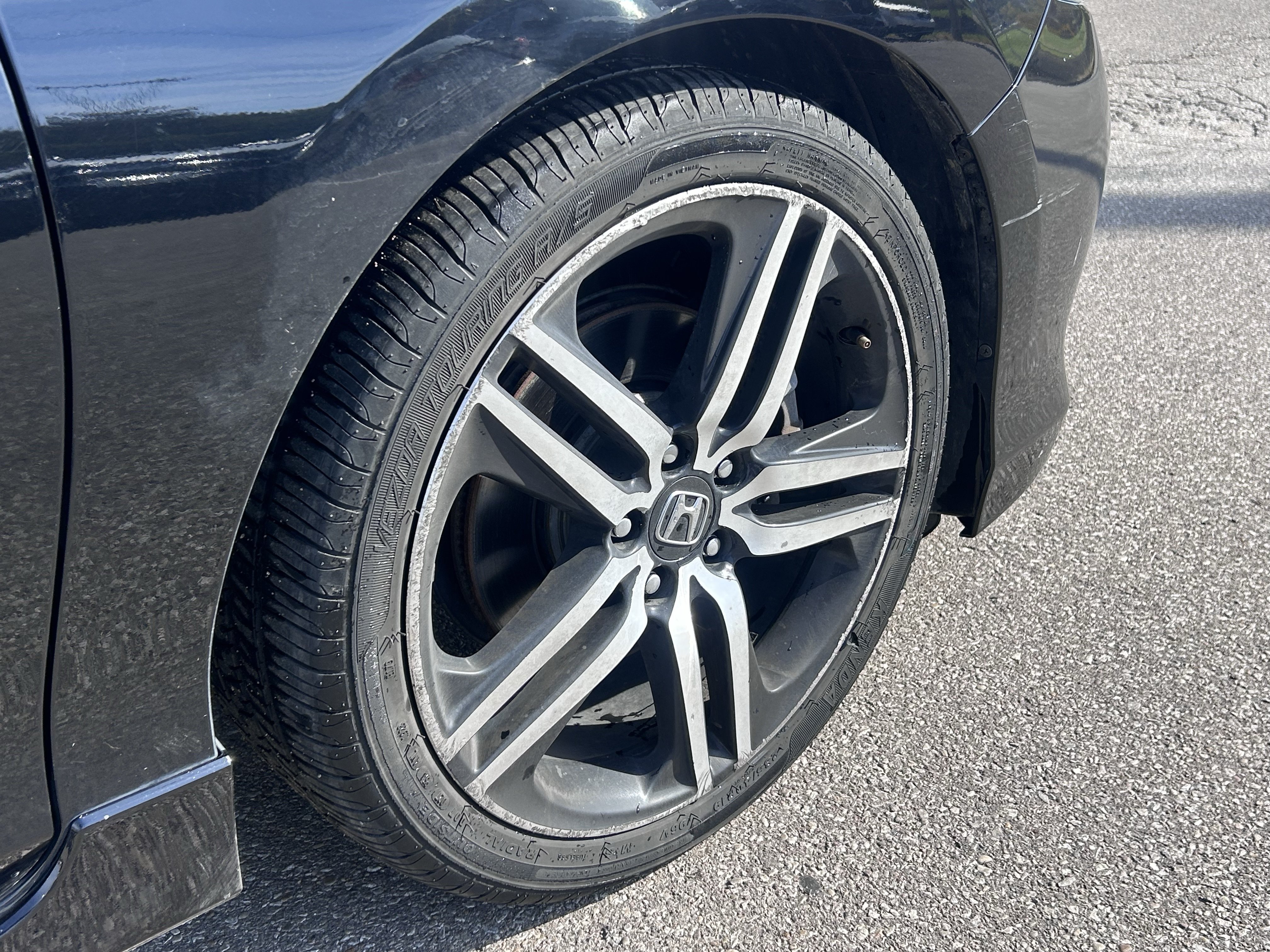 Used 2016 Honda Accord Sport image 9