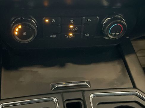 Used 2019 Ford F150 XL w/ Equipment Group 101A Mid image 19