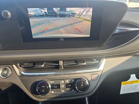 New 2026 Buick Envista Sport Touring w/ Convenience I Package FWD image 19