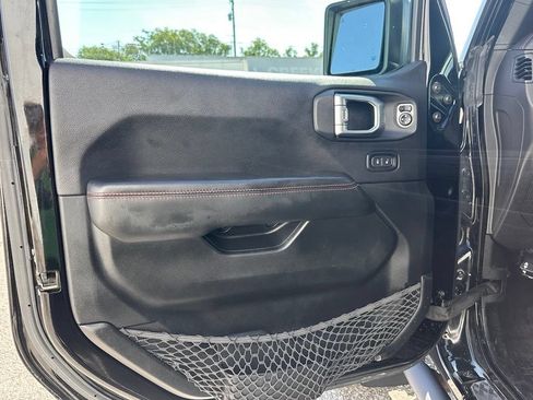 Used 2020 Jeep Gladiator Rubicon AWD/4WD image 17