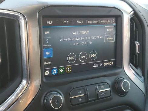 Used 2022 Chevrolet Silverado 1500 LT Trail Boss w/ Safety Package image 18