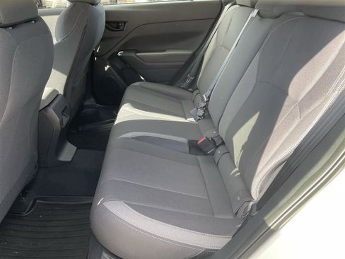 Certified 2025 Subaru Impreza 2.0i image 14