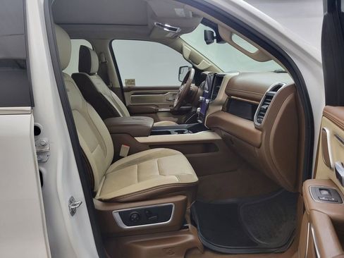 Used 2019 RAM 1500 Laramie image 25